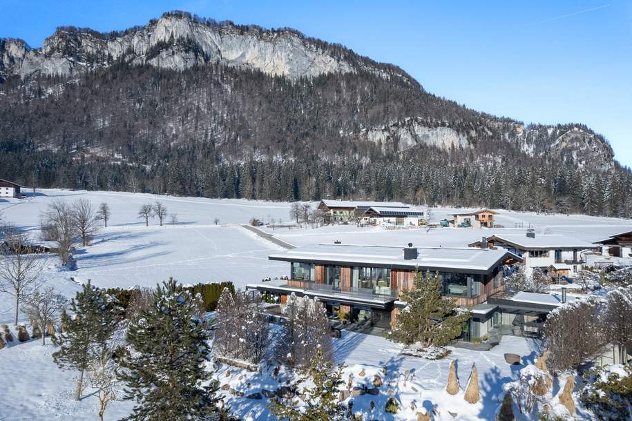 Exklusiv: Hideaway in Toplage mit Außenpool &amp; Parkanlage, Haus-kauf, 6380 Kitzbühel