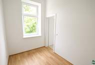 FOR STUDENTS ONLY: Bright 2-room apartment