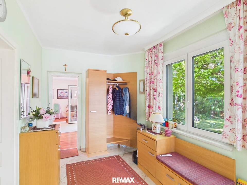 Ein Zuhause zum Verlieben - gepflegtes Einfamilienhaus mit traumhaften Naturgarten auf 1040 m² Eckgrundstück