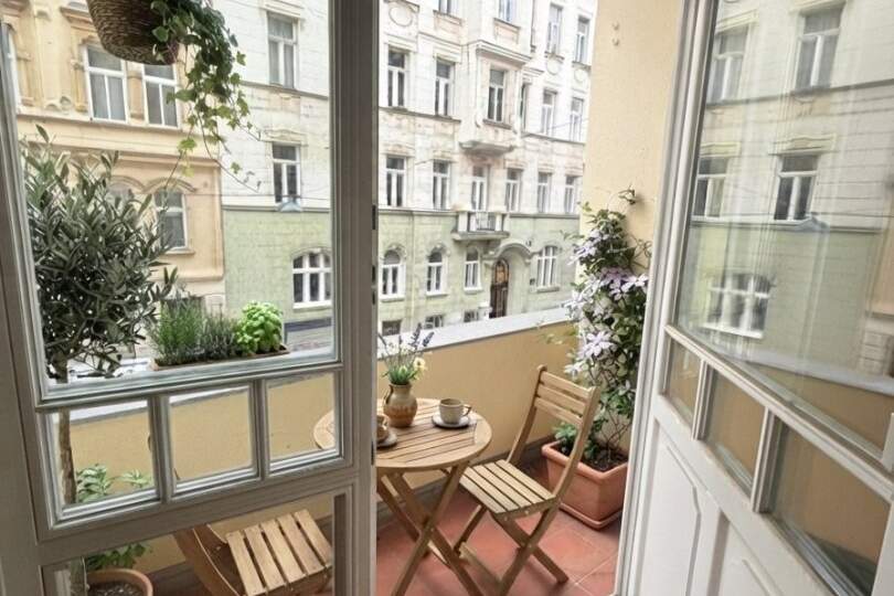 UNBEFRISTET! Repräsentative 4-Zimmer Altbauwohnung mit Loggia und Balkon Nähe The Mall!, Wohnung-miete, 2.991,84,€, 1030 Wien 3., Landstraße