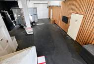 Charmantes Bauernhaus mit großem Grundstück, langgezogenem Hof, 2 Wohnungen und einem Swimmingpool