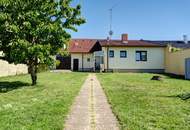 Gepflegtes Einfamilienhaus mit großem Garten, Garage &amp; Ausbaupotenzial in Hauskirchen