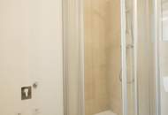 TRAUMHAFTE DG-WOHNUNG IM ERSTBEZUG! 2 ZIMMER, TERRASSE, PROVISIONSFREI