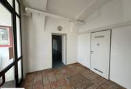 Vielseitige Gewerbefläche mit urigem Charme zu vermieten - z.B. als Atelier/Büro/Vereinslokal - direkt bei Knoten Linz