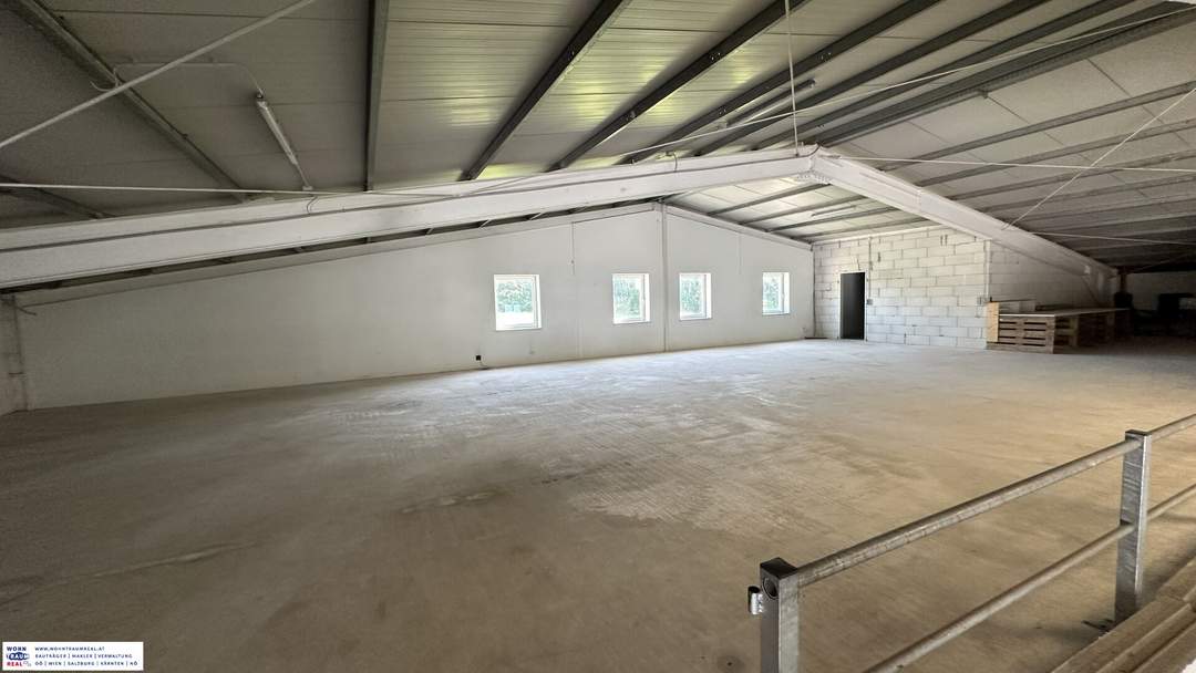 Vielseitig Nutzbare und große Gewerbefläche für Gewerbetreibende!