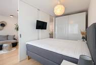 Exklusives Refugium mit Schwimmbiotop – Stilvoll möbliertes 2-Zimmer-Apartment in Ruhelage