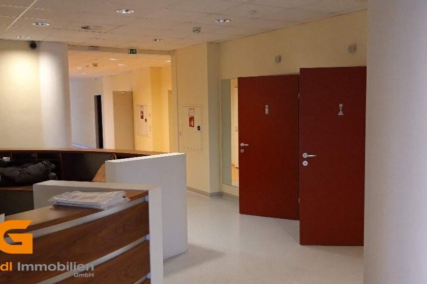 Attraktive Ordination oder Ambulatorium mieten, Gewerbeobjekt-miete, 8.557,50,€, 5071 Salzburg-Umgebung