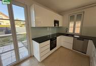 Elegant Wohnen im Grünen! Großzügige Doppelhaushälfte mit Terrassen, Garten und 2 Parkplätzen.