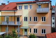 Helle 2,5-Zimmer Wohnung mit überdachtem Balkon