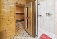 Sehr großer Bungalow mit 2 Terrassen, Keller, Dachausbaureserve, Garage mit 2 Stellplätzen