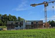 Provisionsfrei! 75 m² Obergeschosswohnung im vorderen Haus mit freiem Traunsteinblick