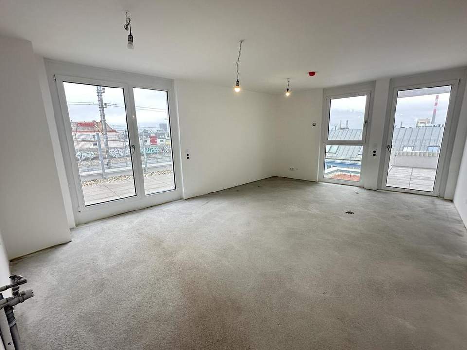 ZU HAUSE DIREKT AN DER U3