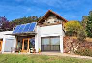 Traumhaus mit Praxis/Einliegerwohnung/Büro, Garage, PV - Weinkeller und Aussicht inklusive