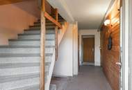Mehrgenerationenhaus | vier Grundstücke, ca. 2.117 m² Grund, Pool, Sauna, zwei Garagen & großer Garten im Wienerwald