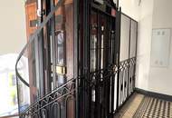 Da ist er – Ihr Wiener Wohntraum! Altbaujuwel im letzten Stock mit Balkon & Klima – jetzt zugreifen!