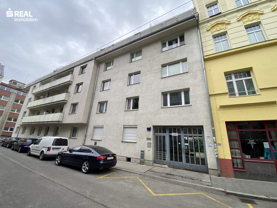 Entzückende 2 Zimmer + ca. 7,5 m² Terrasse