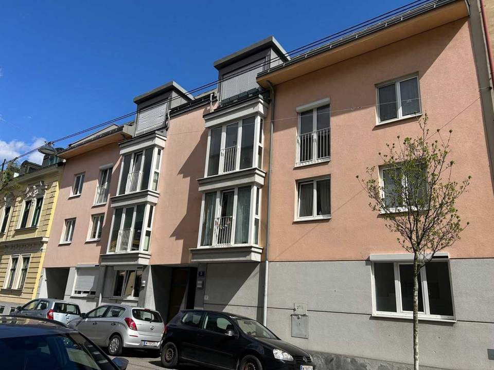 Schöne 2-Zimmer-Wohnung nähe Riverside!