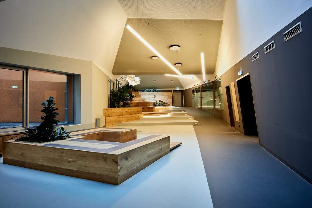 Urbaner Business-Hub: Frisch renoviertes EG-Büro am Puls von Favoriten