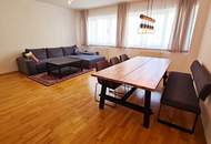 INNSTRASSE, UNBEFRISTET, 88 m2 Altbau, 3 Zimmer, Komplettküche, 2er-WG-geeignet, Wannenbad, Parketten, gefördert