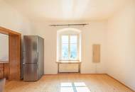 Zwei besondere Wohnungen in historischem Gebäude - 178 m² und 49 m² im Zentrum von Scharnstein mit schönem Ausblick und Garage!