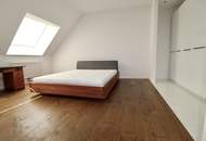 Exquisite Dachgeschosswohnung mit beeindruckender Dachterrasse!