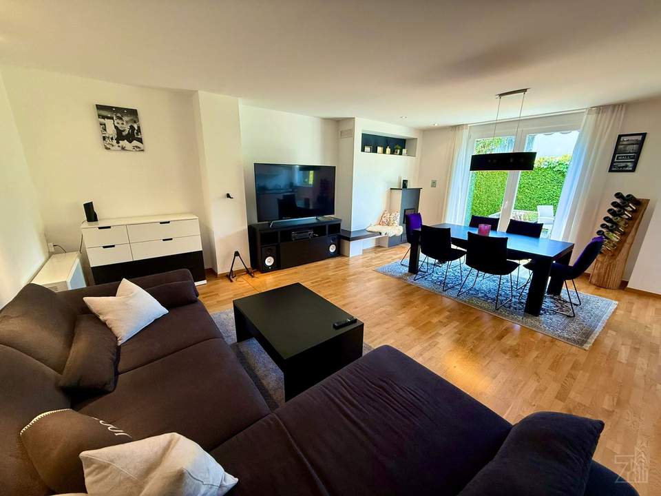 Gartenwohnung mit Designküche & Kamin – möbliert, ab 15.09. frei!