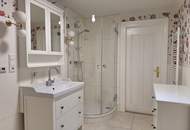 Helle Zwei- oder Dreizimmerwohnung in Ruhelage mit Grünblick