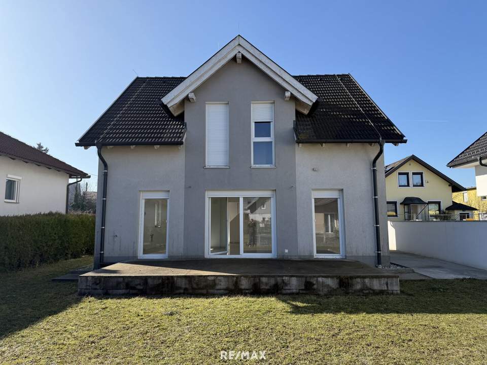 Familienfreundliches Einfamilienhaus in Hagenbrunn/ ONLINE-TERMIN -BUCHEN /https://www.remax.at/1662-3117