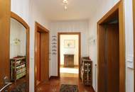 Großräumige Erdgeschosswohnung mit fantastischem Garten