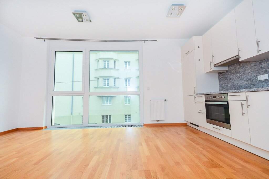 Moderne 2 Zimmer Single-und Pärchenwohnung