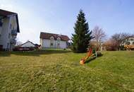 Neuwertige 2-Zimmer-Wohnung mit Balkon &amp; Stellplatz - Top Preis!