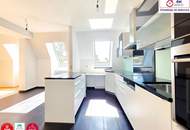 Skyline-Feeling mit Whirlpool &amp; 28 m² privater Dachterrasse-Design Maisonette auf 2 Ebenen