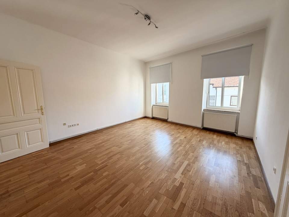 2 Zimmer Wohnung in Baden