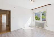Zweifamilienhaus mit Garten und Doppelgarage, vollunterkellert – über 350m² Gesamtfläche!