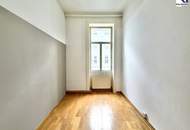 360 TOUR // KLASSISCHE ALTBAUWOHNUNG