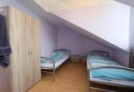 Zinshaus, Mehrparteienhaus, Mitarbeiterwohnungen