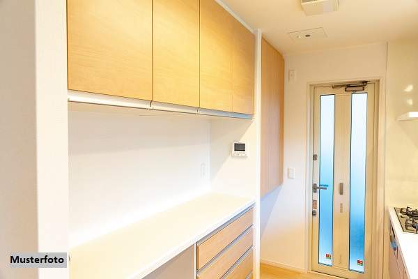 Einfamilien-Doppelhaushälfte mit Dachterrasse und Pkw-Stellplätzen, Gewerbeobjekt-kauf, 394.000,€, 2514 Baden