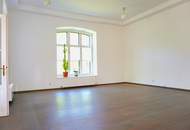 Großzügige Erdgeschosswohnung in einer schönen Villa am sonnigen Mondsee zu vermieten (Optional: Wohnen und Arbeiten unter einem Dach)