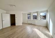 TRAUMHAFTER GARTENBLICK! Schöne Garconniere im 4. Liftstock