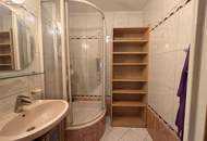 Helle und ruhige 3-Zimmer Wohnung mit Loggia bei der oberen alten Donau