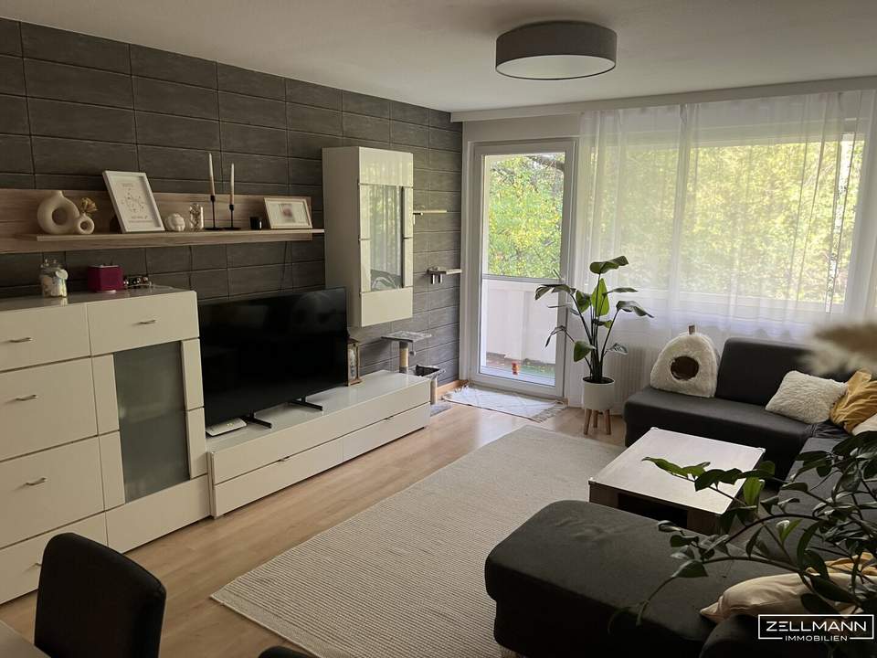 „Ein Zuhause mit Charakter – großzügige Eigentumswohnung im Herzen der Südstadt“ | ZELLMANN IMMOBILIEN