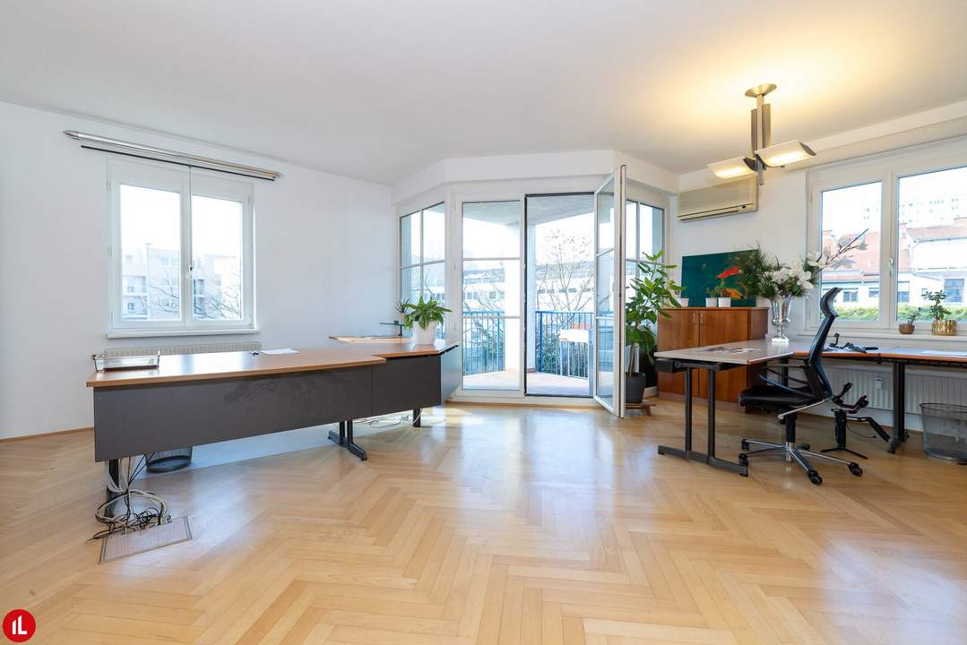 Stilvoll arbeiten: modernes Büro in Schwechat