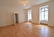 5 Zimmerwohnung mit großzügiger Terrasse in der Rosenvilla!