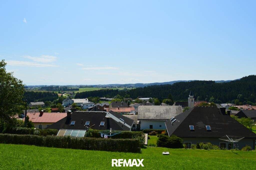 Baugrundstück mit toller Aussicht in Neustift