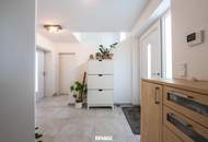 Modernes Niedrigenergie-Einfamilienhaus mit Garten und sonniger Terrasse – ideal für Familien!