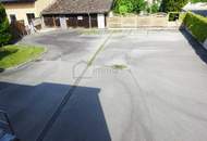 Großzügiges Stockhaus mit Innenhof, Carport, Garten mit Pool!!!