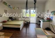 Attraktives Mehrfamilienhaus mit 2 Einheiten in sonniger Lage, großem Garten, Carport, PV-Anlage uvm
