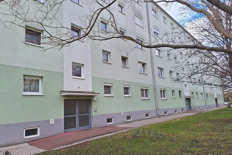 !!! Schöne Eigentumswohnung in Wiener Neustadt - im 4 Stock mit Aufzug - Garage, in ruhiger Lage zu verkaufen !!!, Wohnung-kauf, 273.000,€, 2700 Wiener Neustadt(Stadt)