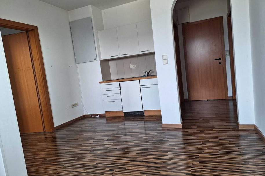 7092 Winden/See nette 45m² teilmöblierte Dachgeschoß Wohnung in ruhiger Ortslage.!, Wohnung-miete, 520,00,€, 7092 Neusiedl am See