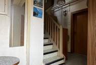 Attraktives Baugrundstück mit sanierungsbedürftigem Haus – Perfekt für Bauträger